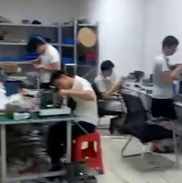 自動(dòng)打螺絲機(jī)案例