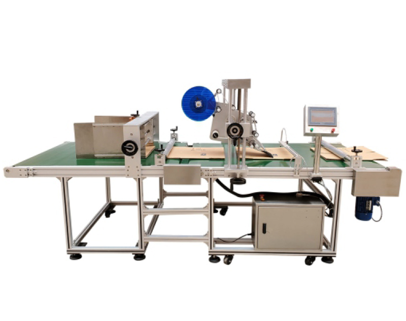 全自動(dòng)紙箱貼標(biāo)機(jī)